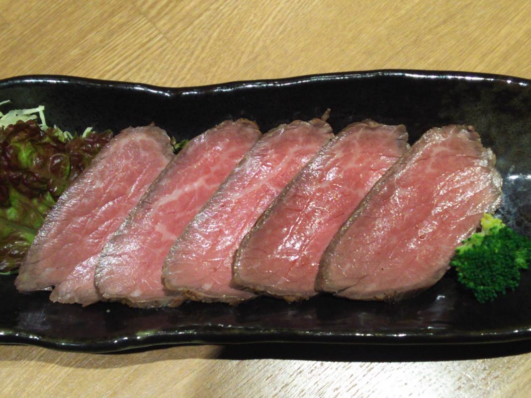 かく万