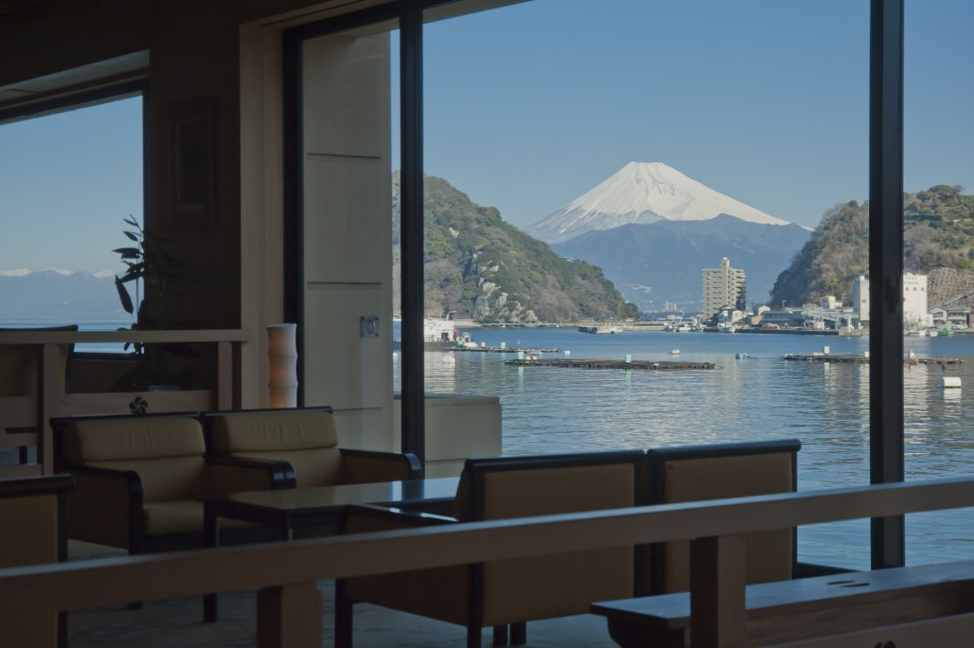 松濤館